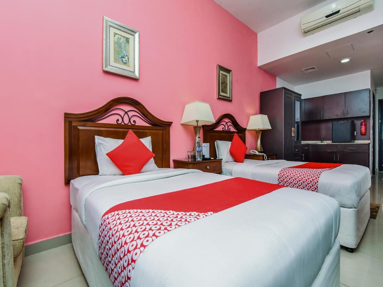 Oyo 138 Empire Hotel Apartments Dubái Exterior foto